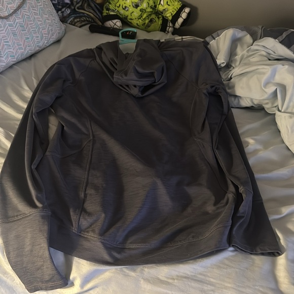 Worn once and feels great for a workout - Picture 2 of 2